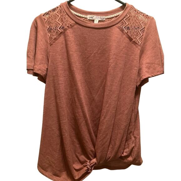 Jolt Junior's Crochet Shoulder Twist-Front Tee Shirt Top Size Large - Picture 14 of 14